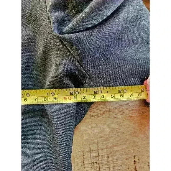 Lauren Ralph Lauren Women's Wool Jacket Size 10 Zip Up Light Weight - Picture 3 of 11